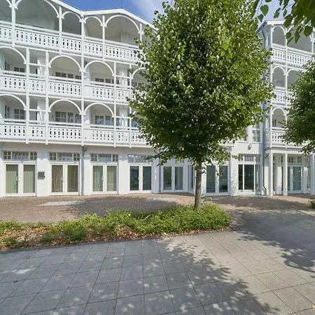 Nahe Und Seebruecke In Apartment
